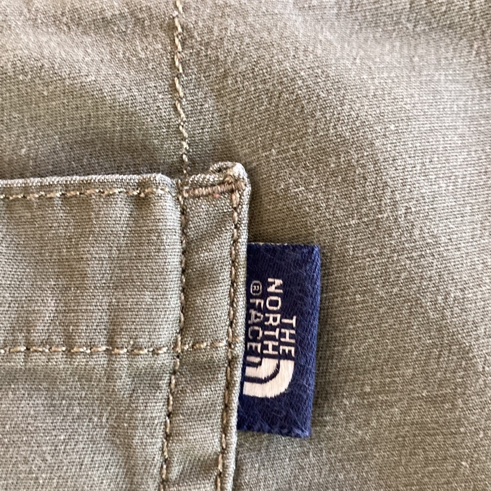 Shorts by The North Face - Picture 6 of 8
